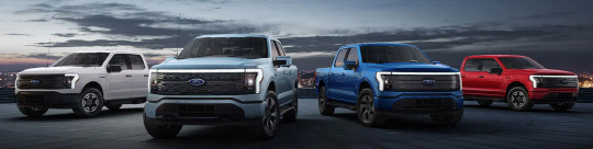 포드의 전기 픽업트럭 F-150 라이트닝. <포드 홈페이지>